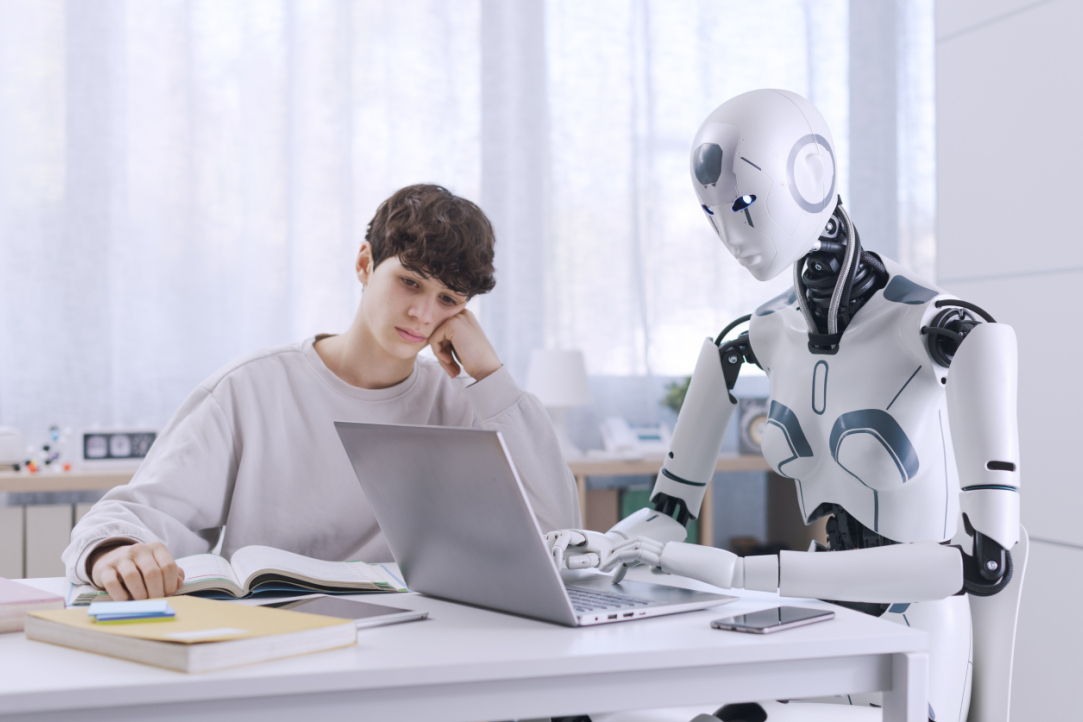 Иллюстрация к новости: Искусственный интеллект как персональный репетитор: опыт кафедры иностранных языков Питерской Вышки